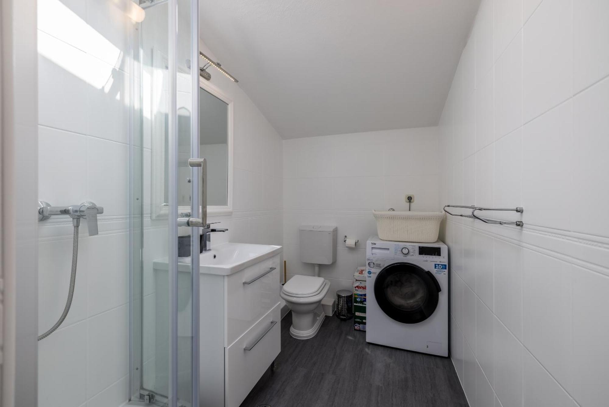פודסטראנה Mediterano Apartments מראה חיצוני תמונה