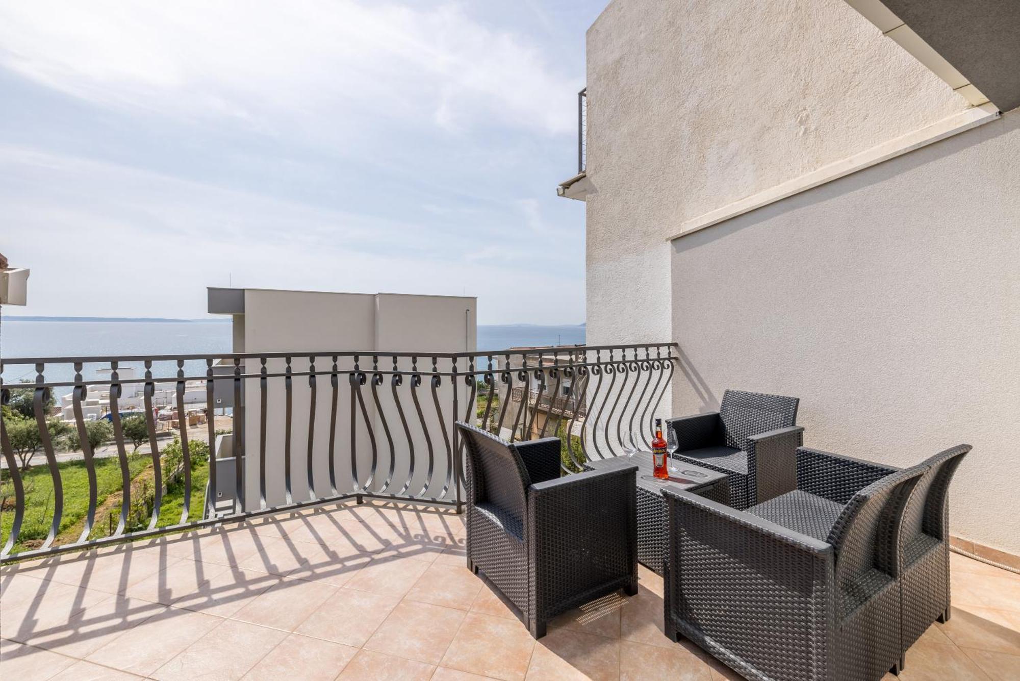 פודסטראנה Mediterano Apartments מראה חיצוני תמונה