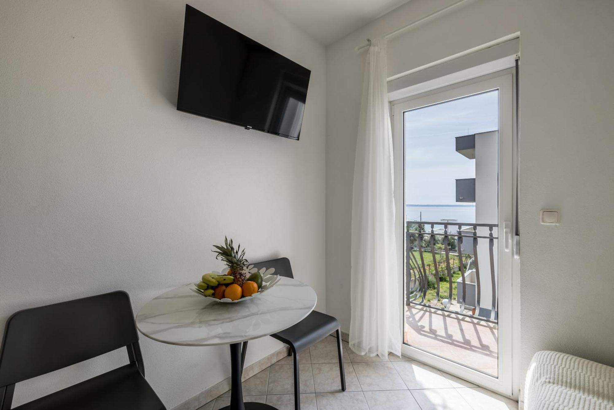 פודסטראנה Mediterano Apartments מראה חיצוני תמונה